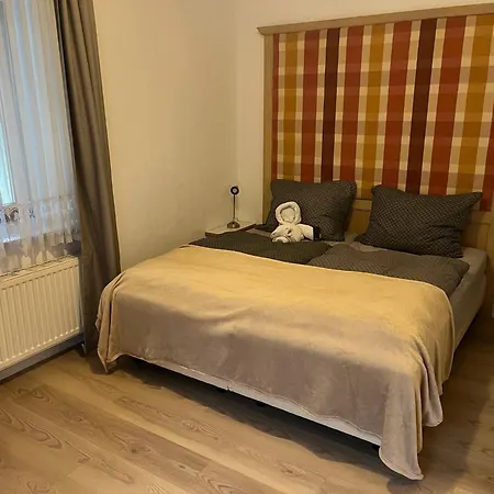Konukevi Edlinger 3*