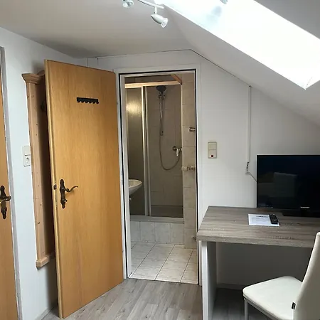 Edlinger Konukevi 3*